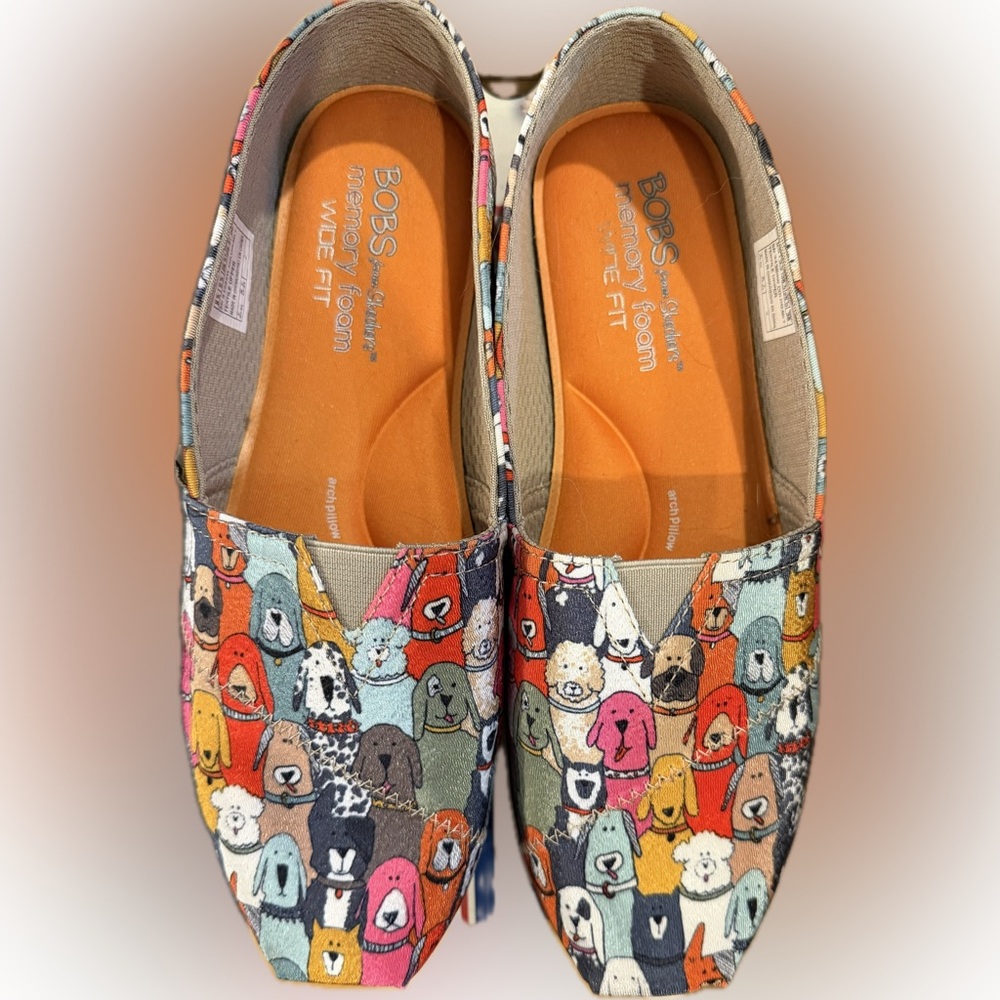 BOBS from Skechers Wag Party Dog Print Slip-On Shoes Women’s 8 Wide Memory Foam